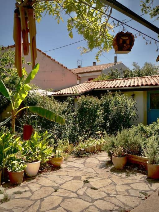 La Campagne Dans La Ville Narbona Exterior foto